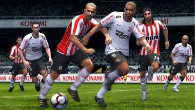 изоборжение к Pro Evolution Soccer 2011 v1.1 (2010/RUS/Repack by Kores619)